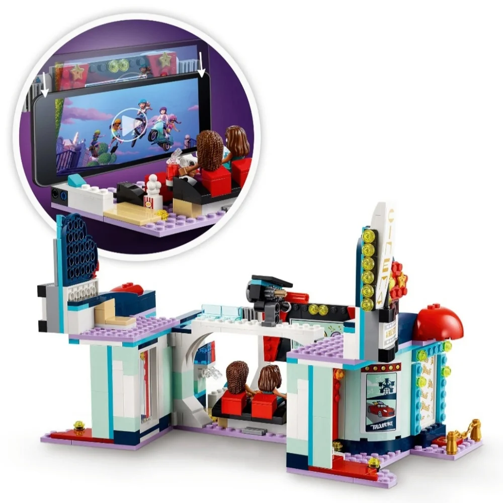 Lego-Andrea's Cinema 451 pieces, ages 7+, no box, have instruction book